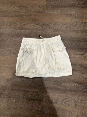 Casual White Elastic Waist Mini Athletic Skirt